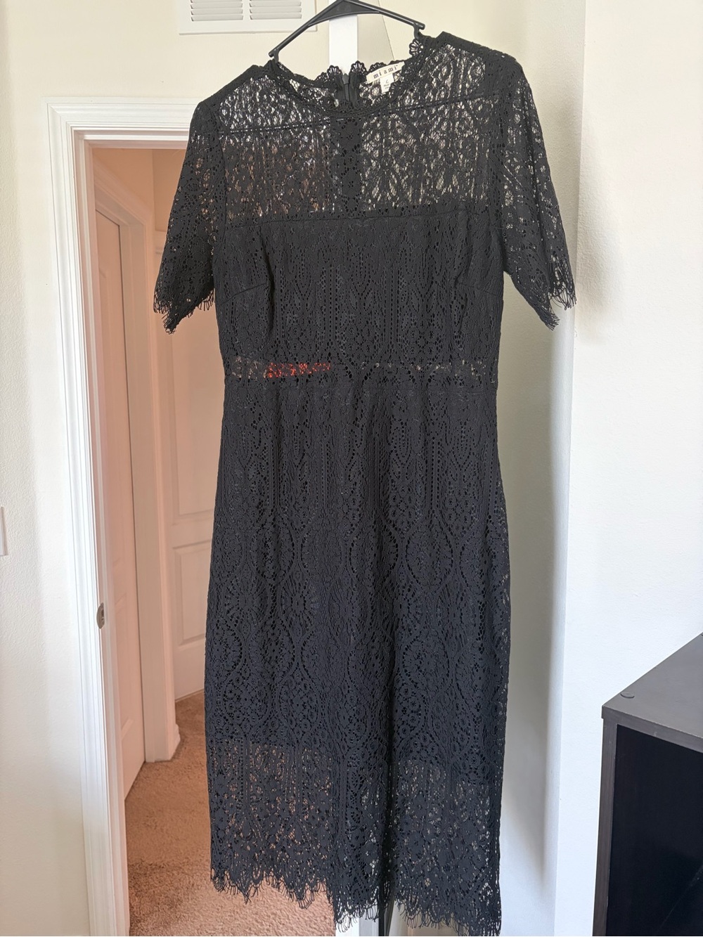 Elegant Black Lace Women's Dress